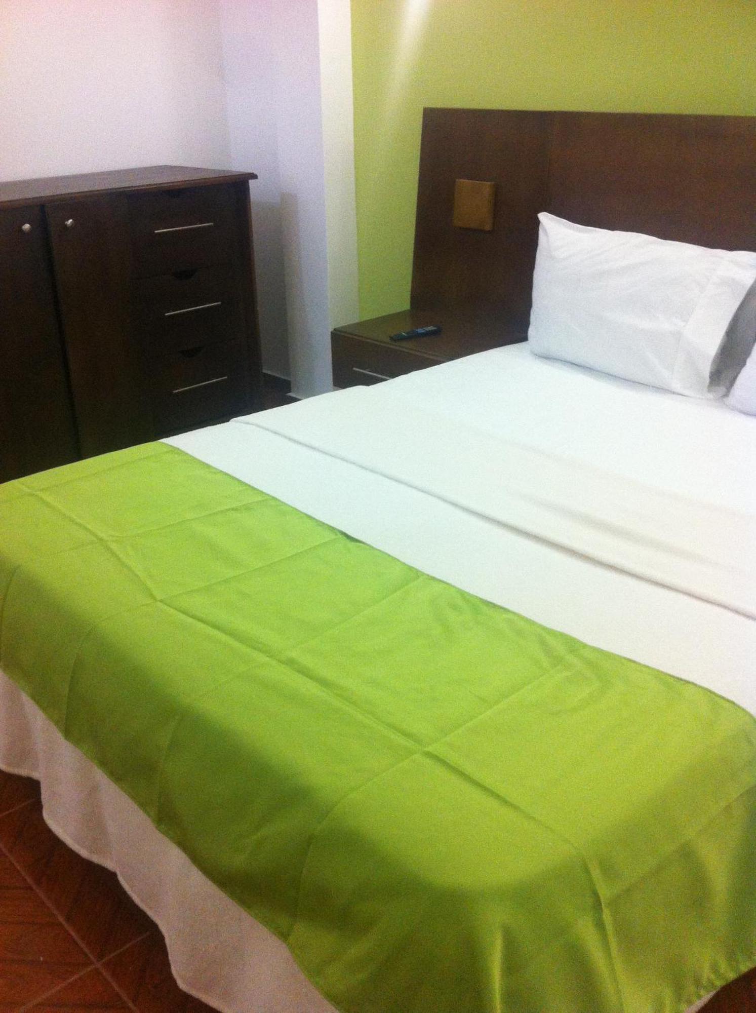 Figaro Hotel Samana ภายนอก รูปภาพ