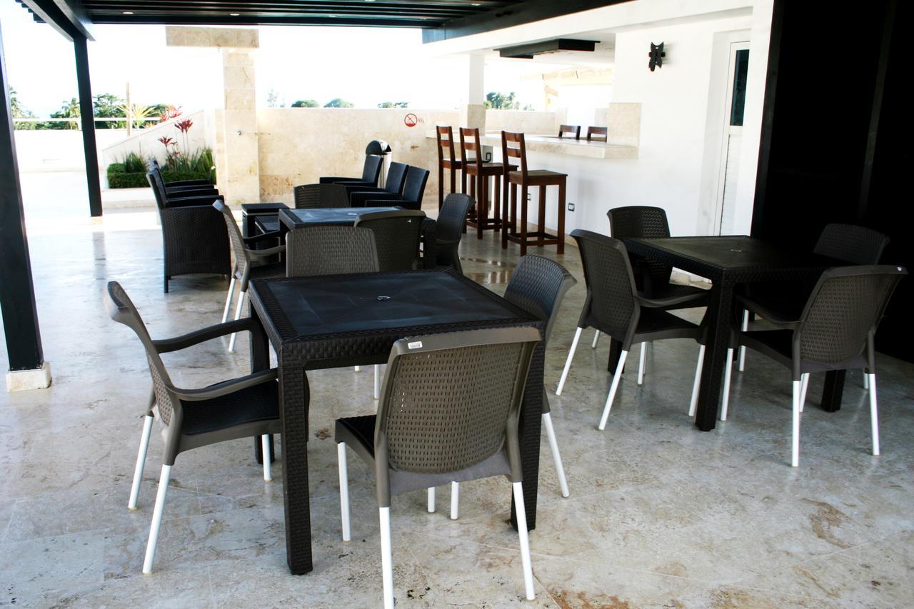 Figaro Hotel Samana ภายนอก รูปภาพ