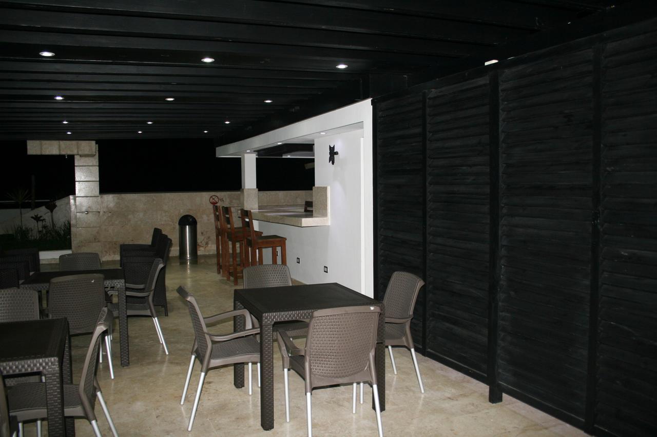 Figaro Hotel Samana ภายนอก รูปภาพ