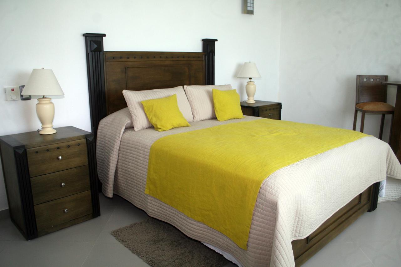 Figaro Hotel Samana ภายนอก รูปภาพ
