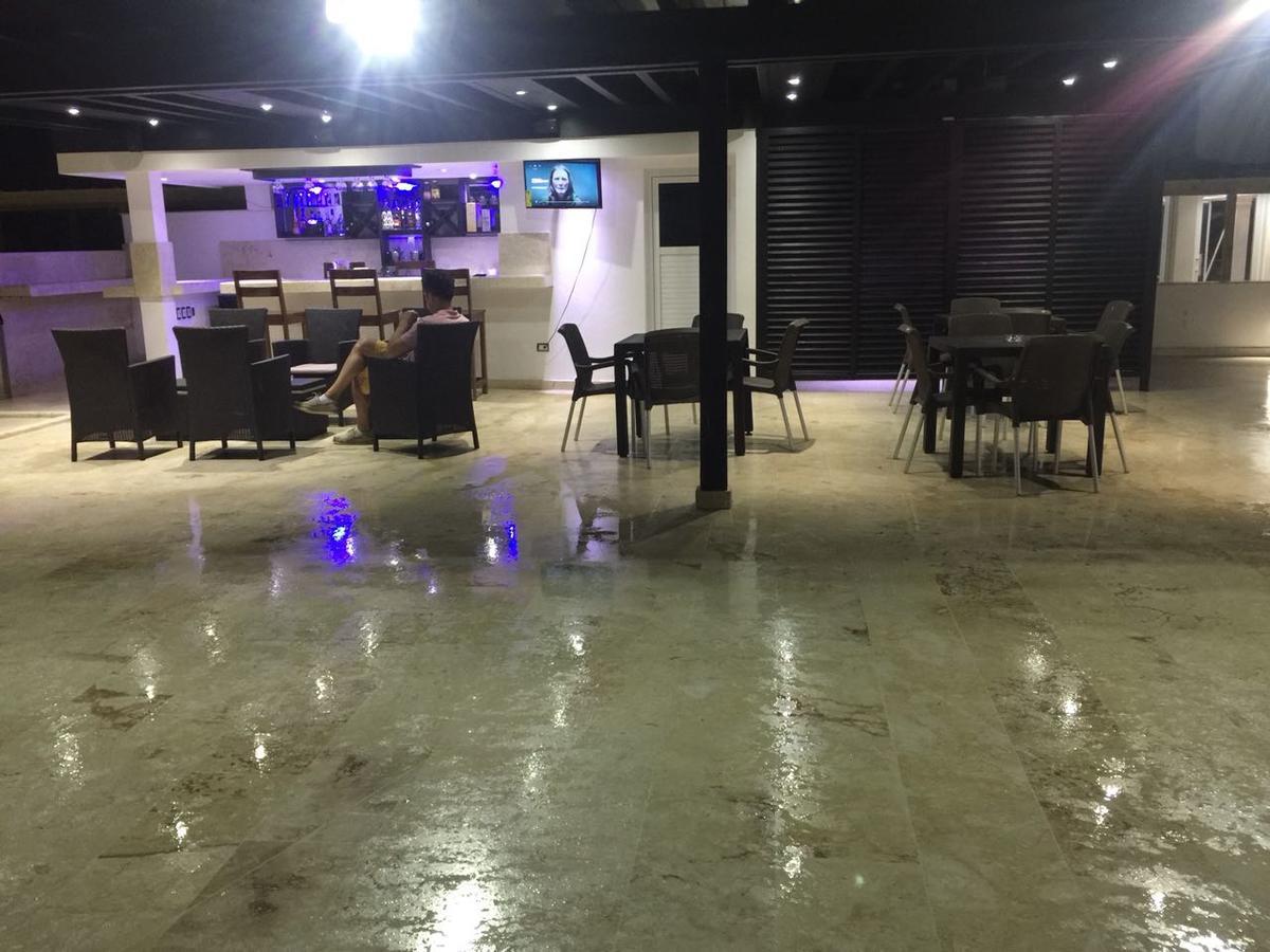 Figaro Hotel Samana ภายนอก รูปภาพ
