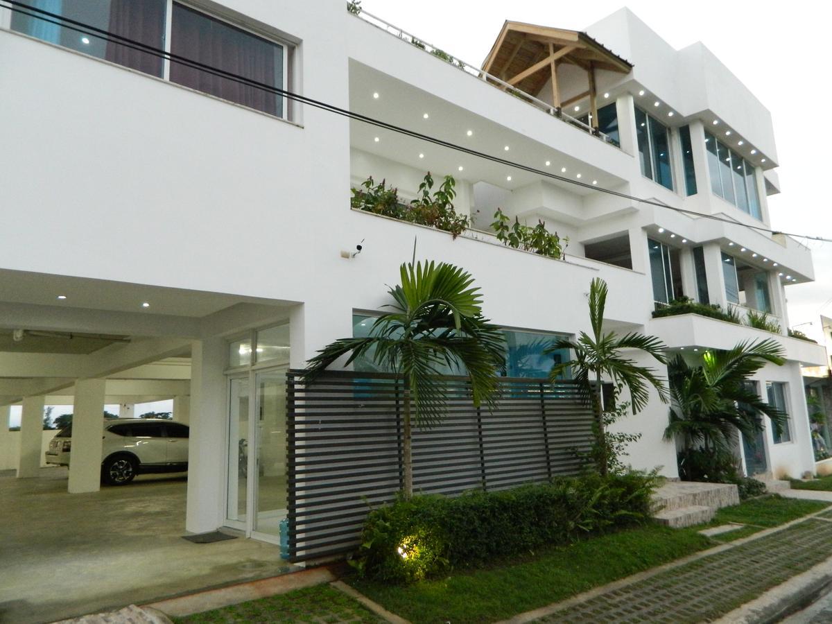 Figaro Hotel Samana ภายนอก รูปภาพ