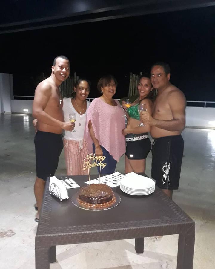 Figaro Hotel Samana ภายนอก รูปภาพ